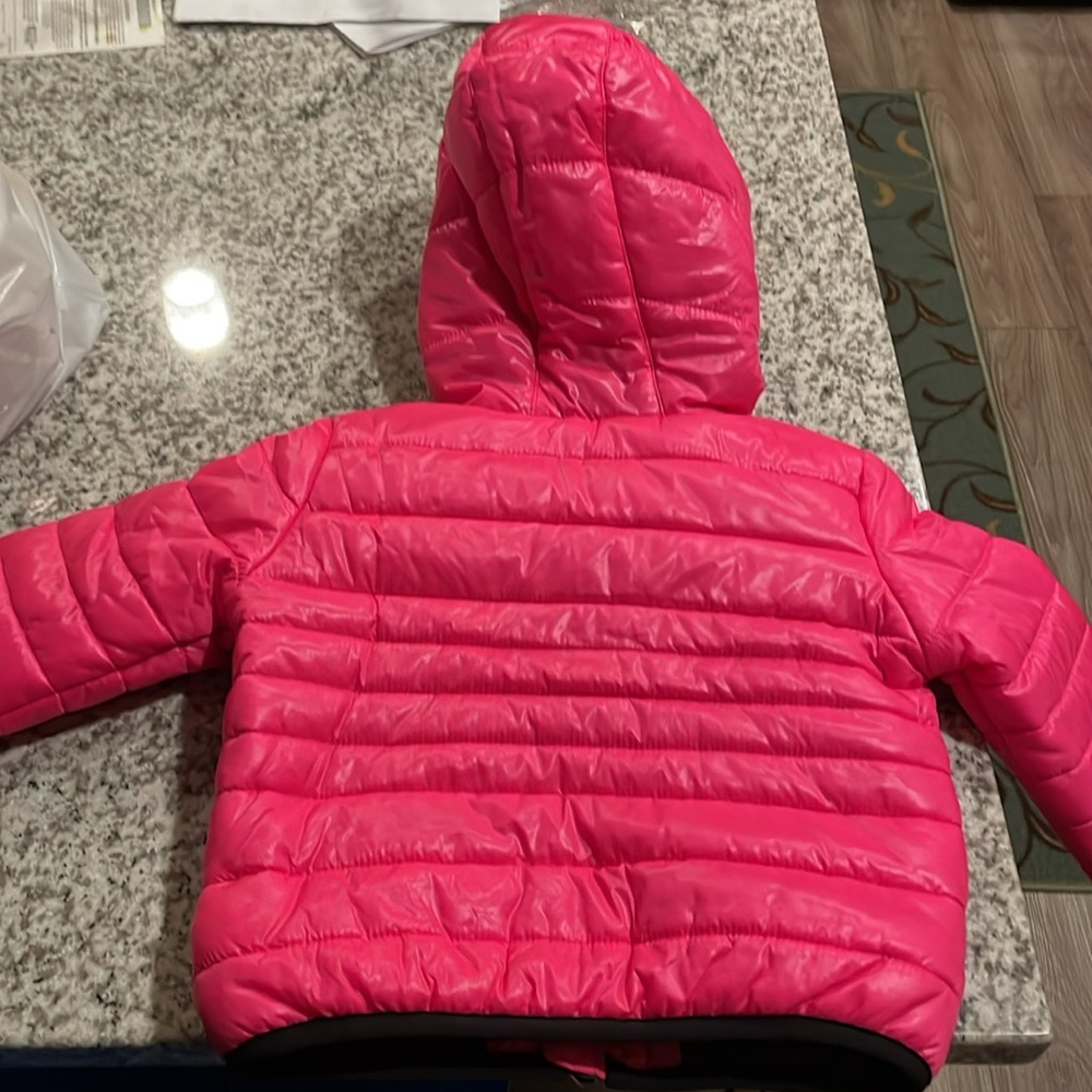 Pink jacket - Picture 2 of 3